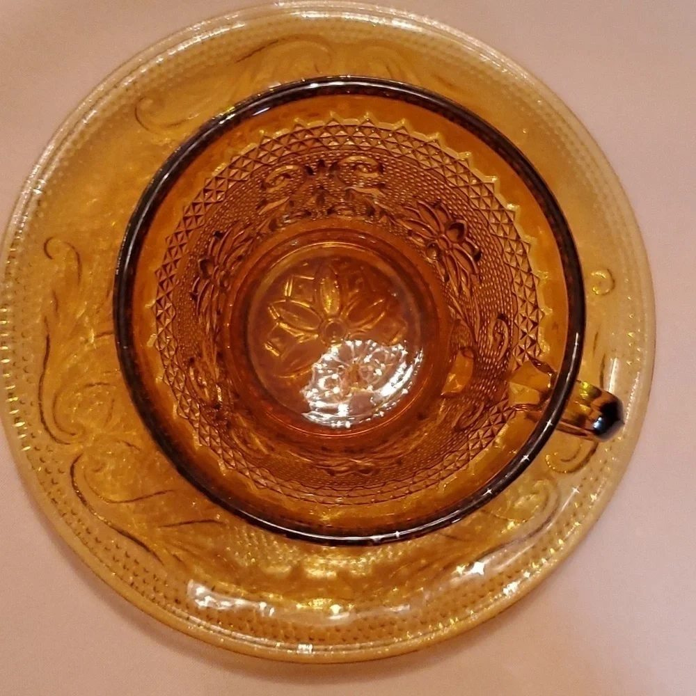 Vintage Tiara Crystal Cup & Saucer Set of 4 Sandwich Pattern Amber Indiana Glass - Picture 6 of 13
